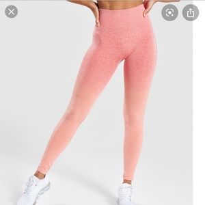Gymshark Ombré Seamless Leggings (peach)